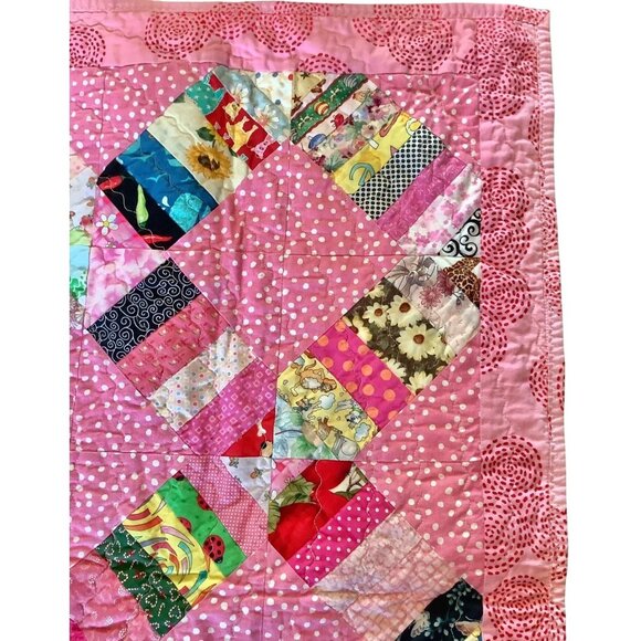 Handmade Patchwork Quilt Pink Polka Dot Design Multicolor Patterns 41.5"X 35.25" - Picture 7 of 9